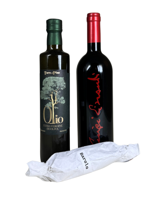 Set 6  Geschenkpakete für Weihnachten 2025 - Italia
1 Langhe Rosso DOC, Luigi Einaudi
1 Olio Extra Vergine di Oliva 2025
1 Salami Barolo
